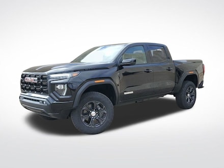2024 GMC Canyon Elevation Truck