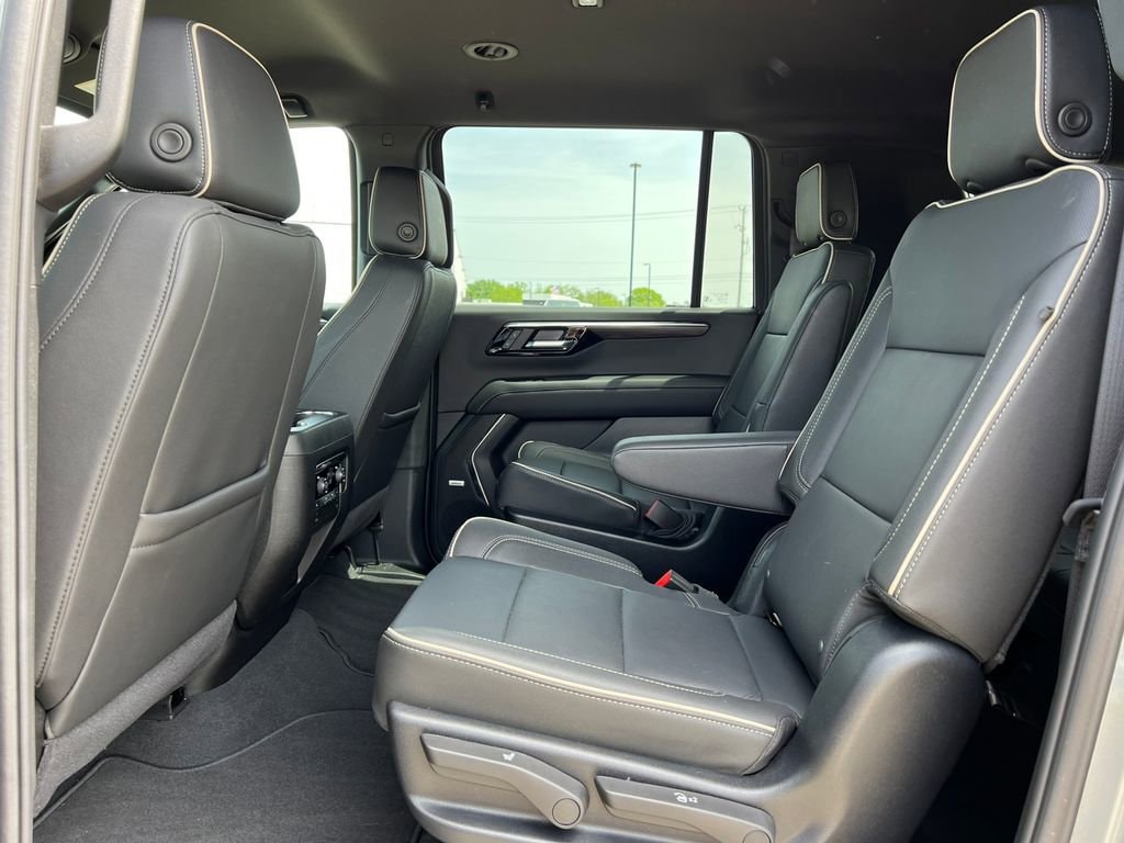 Used 2025 Chevrolet Suburban Premier SUV