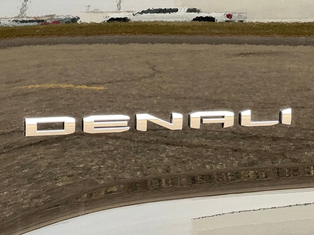 2026 GMC Terrain Denali - Photo 8