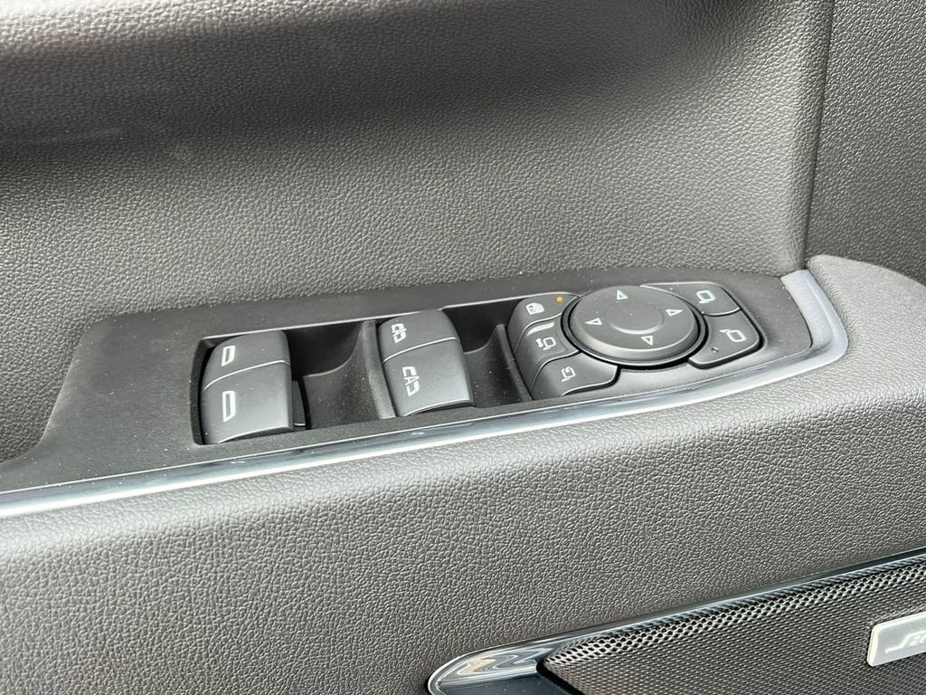 2026 GMC Sierra 2500HD SLT - Photo 23