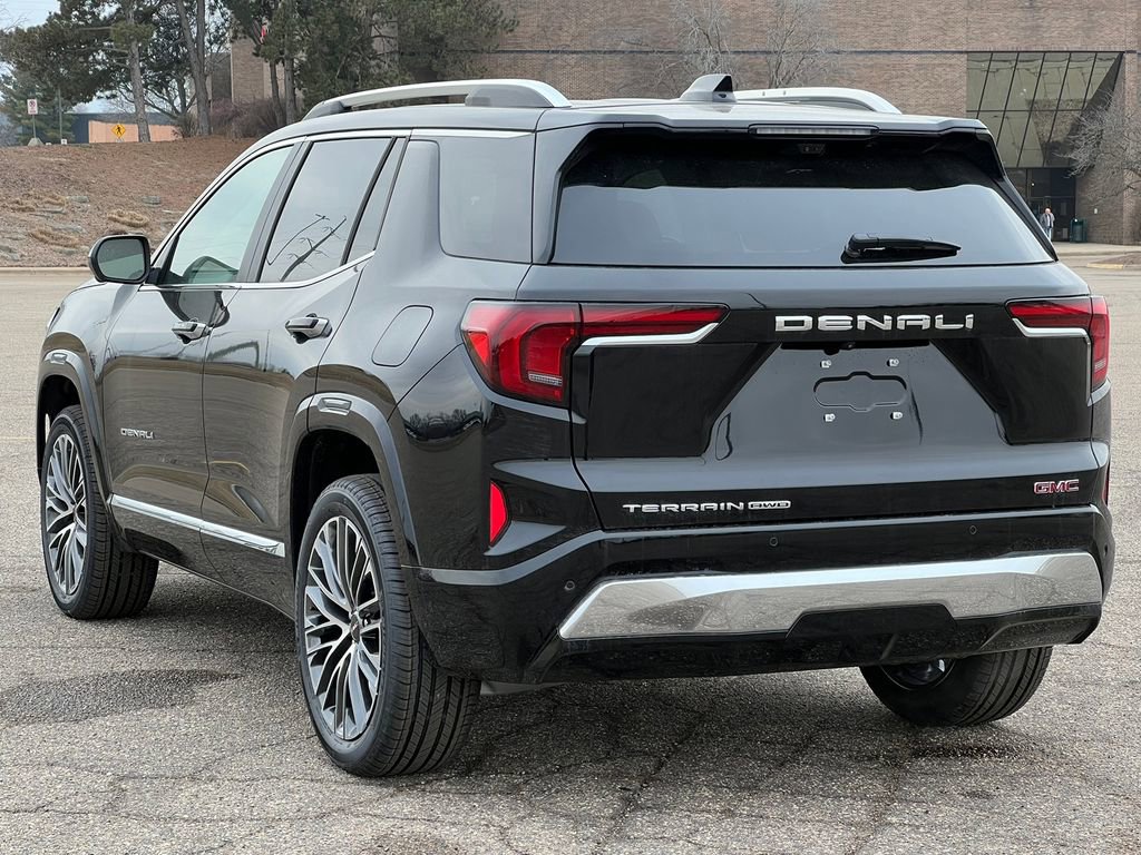 2026 GMC Terrain Denali - Photo 9
