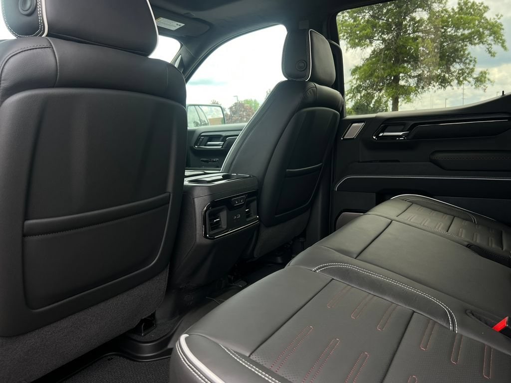 2026 GMC Sierra 1500 AT4X - Photo 34