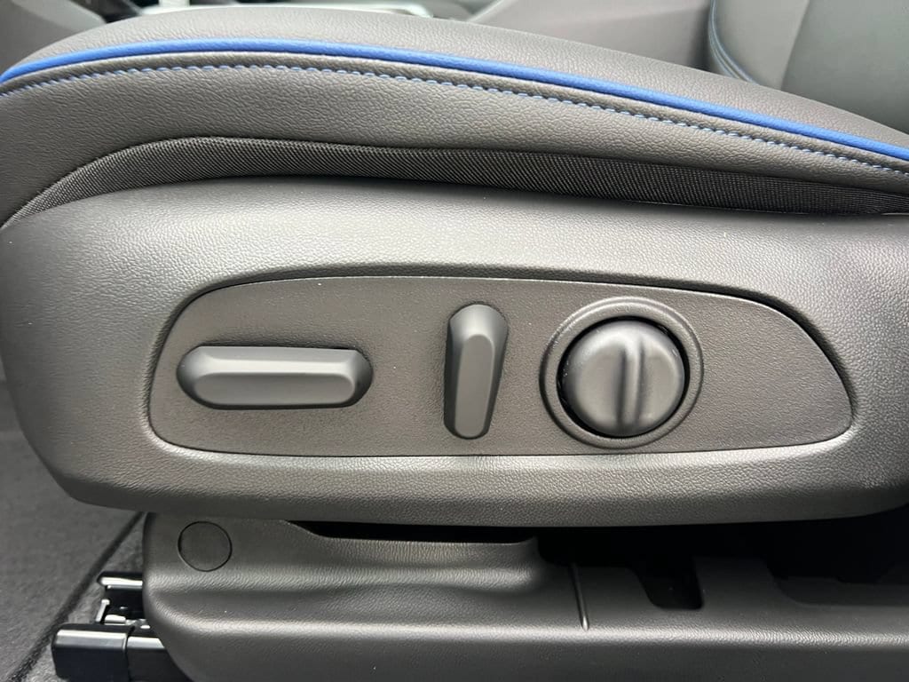 2026 Buick Envista Sport Touring - Photo 8