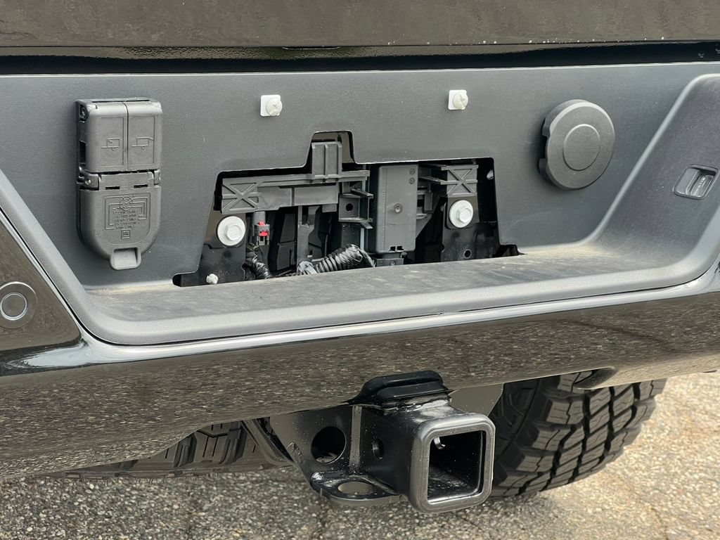 2026 GMC Sierra 1500 AT4X - Photo 7