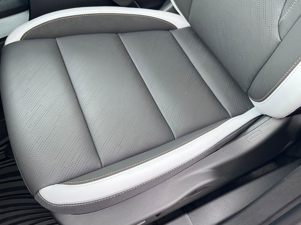 2026 Buick Envision Sport Touring - Photo 11
