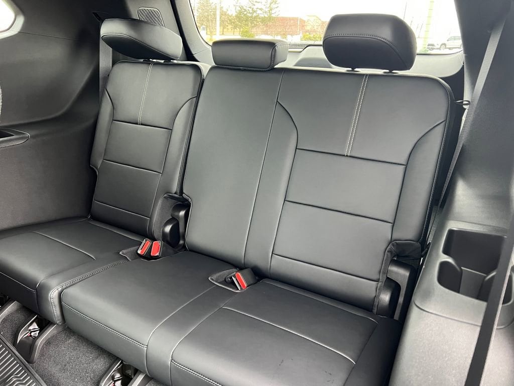 2026 GMC Acadia Elevation - Photo 6
