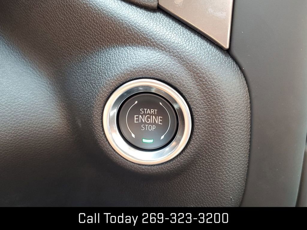 2025 GMC Sierra 1500 Pro - Photo 18