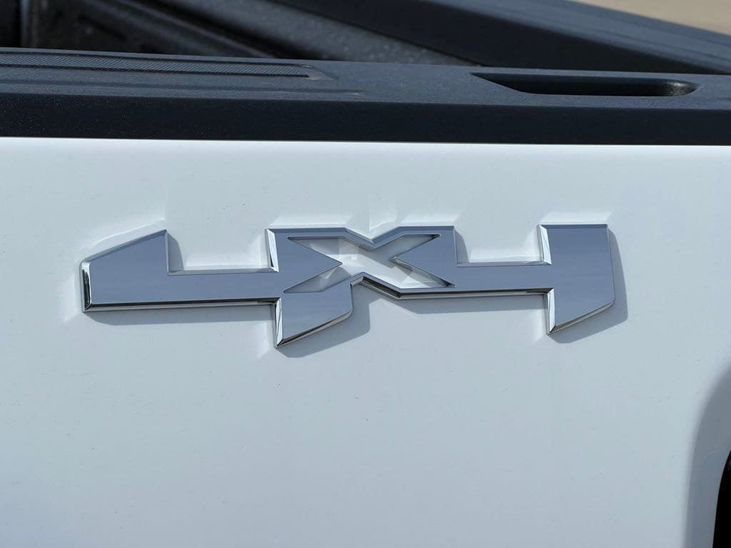 2026 GMC Sierra 2500HD SLE - Photo 13