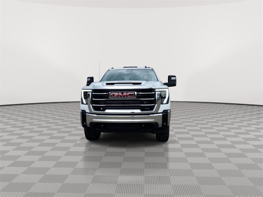 2026 Gmc Sierra 2500 HD SLE photo 3