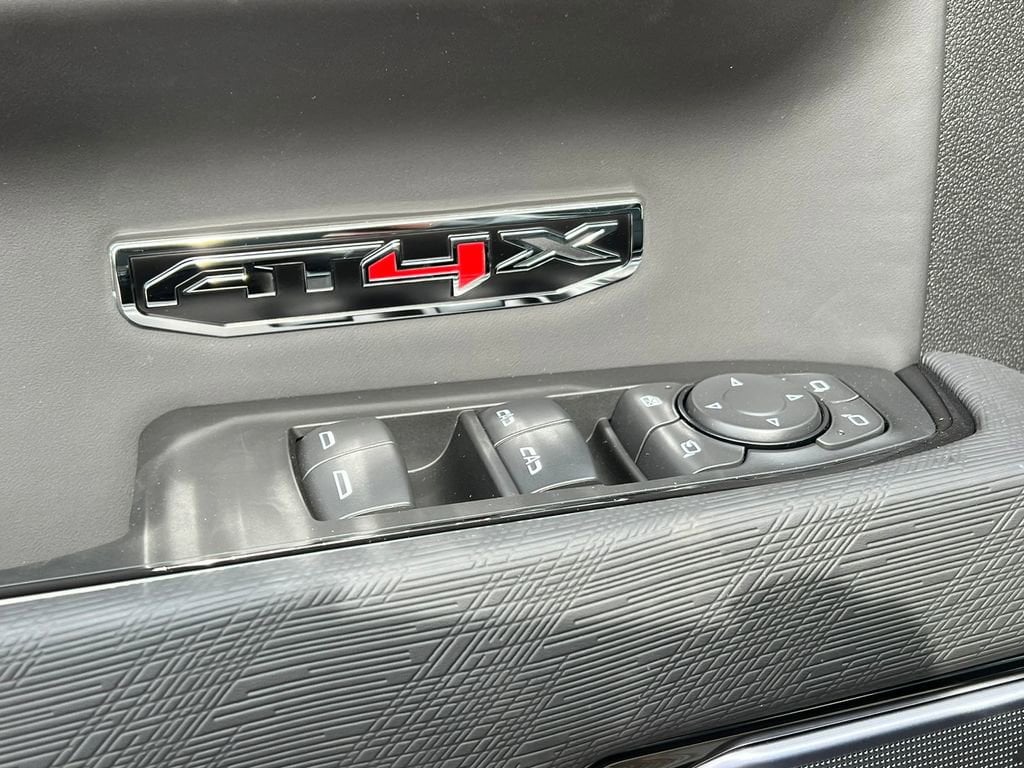 2026 GMC Sierra 1500 AT4X - Photo 26