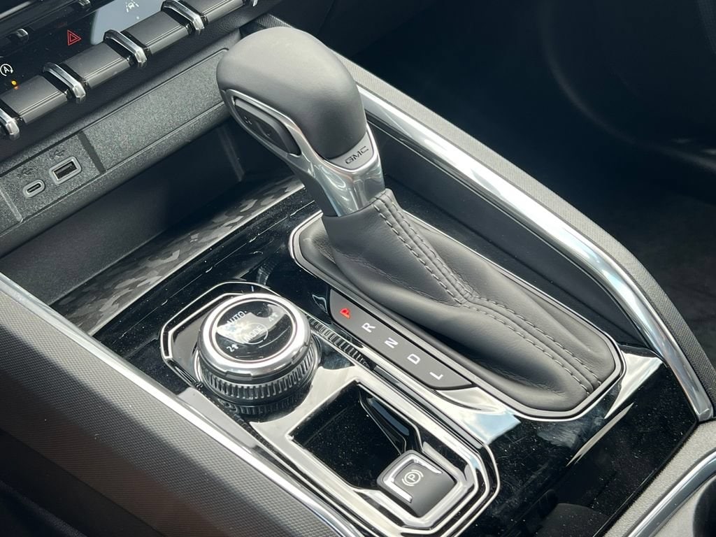 2026 GMC Canyon Elevation - Photo 28