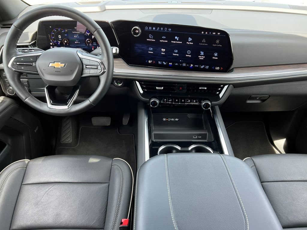 Used 2025 Chevrolet Suburban Premier SUV