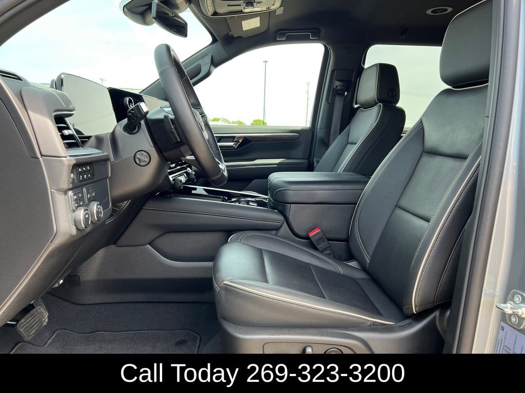 Used 2025 Chevrolet Suburban Premier SUV