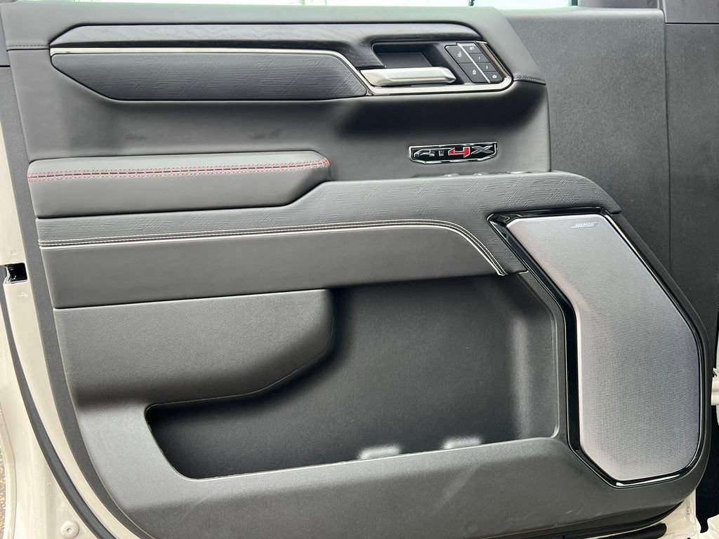 2026 GMC Sierra 1500 AT4X - Photo 25