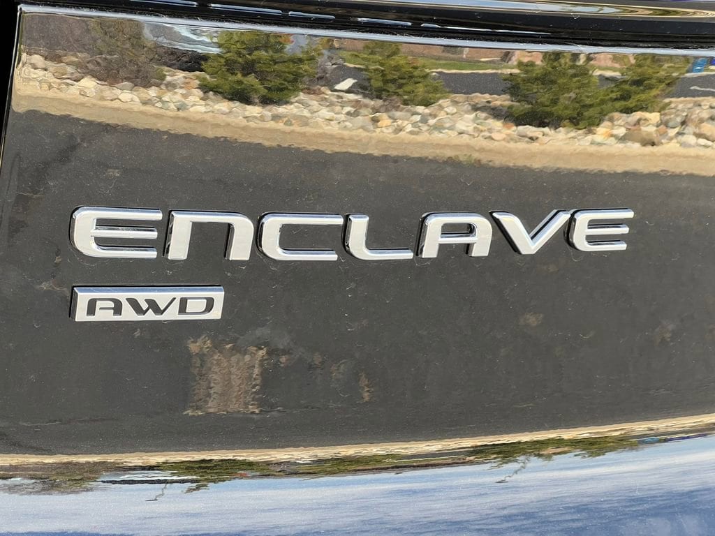 New 2026 Buick Enclave Avenir SUV