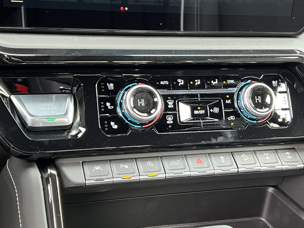 2026 GMC Sierra 1500 AT4X - Photo 37