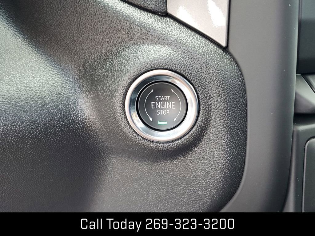 2025 GMC Sierra 1500 Pro - Photo 18