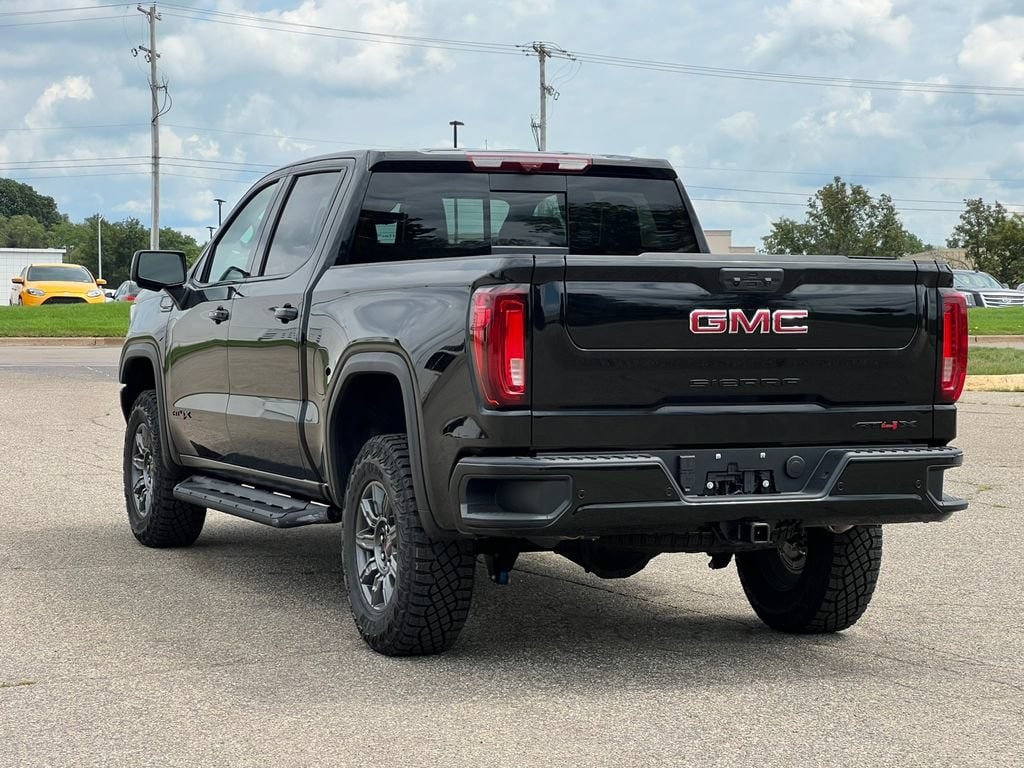 2026 GMC Sierra 1500 AT4X - Photo 14