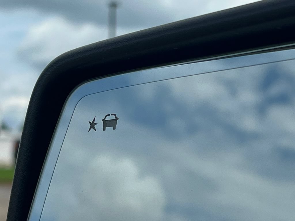 2026 GMC Sierra 1500 AT4X - Photo 37