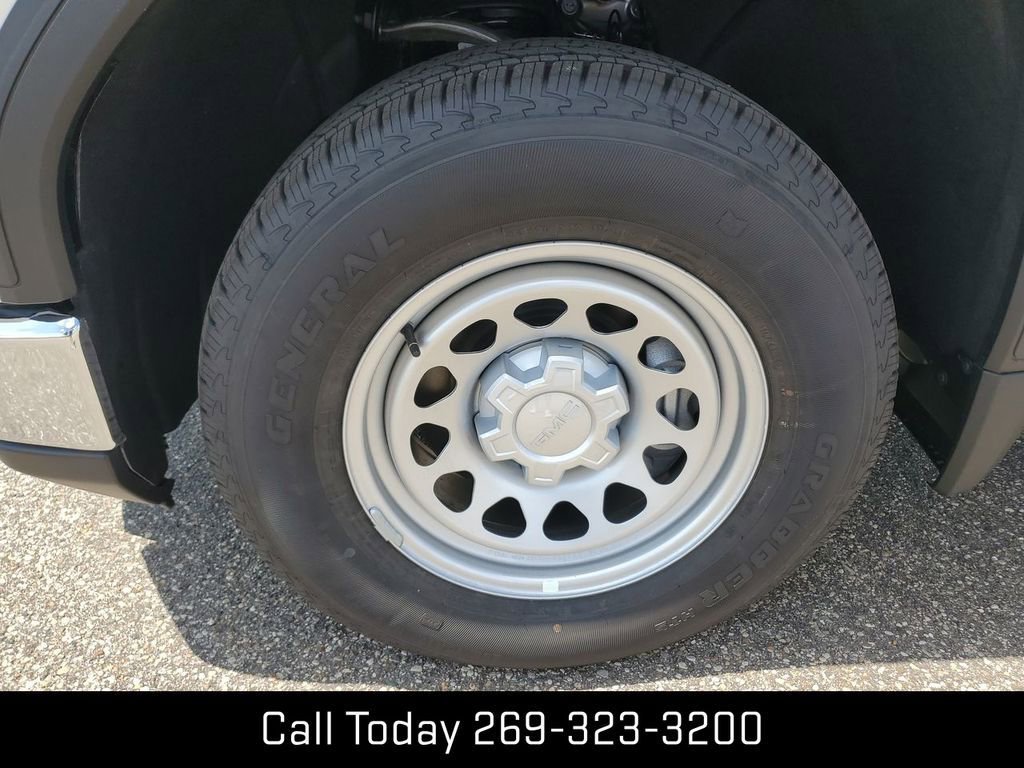 2025 GMC Sierra 1500 Pro - Photo 30