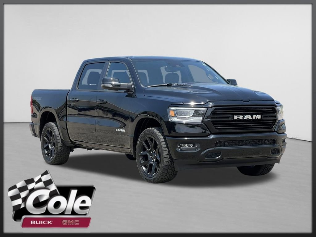 2023 RAM 1500 Laramie 4x4 Crew Cab 5'7's photo