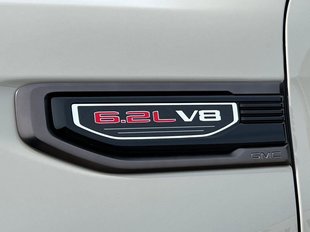2026 GMC Sierra 1500 AT4X - Photo 2