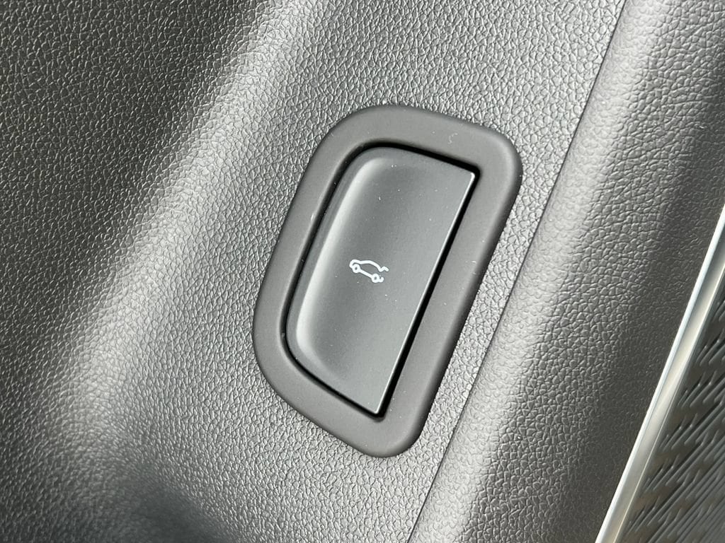 2027 Buick Enclave Sport Touring - Photo 19