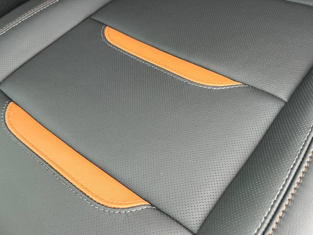 2026 GMC Sierra 2500HD AT4 - Photo 18