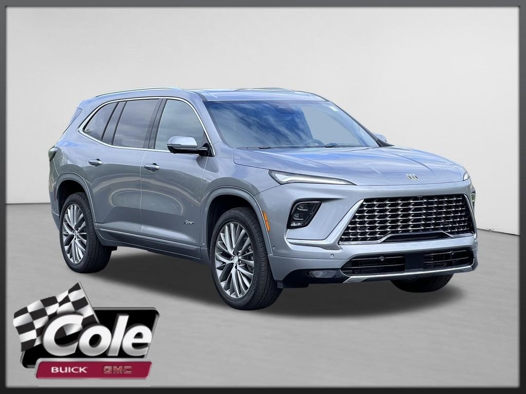 2026 Buick Enclave Avenir AWD's photo