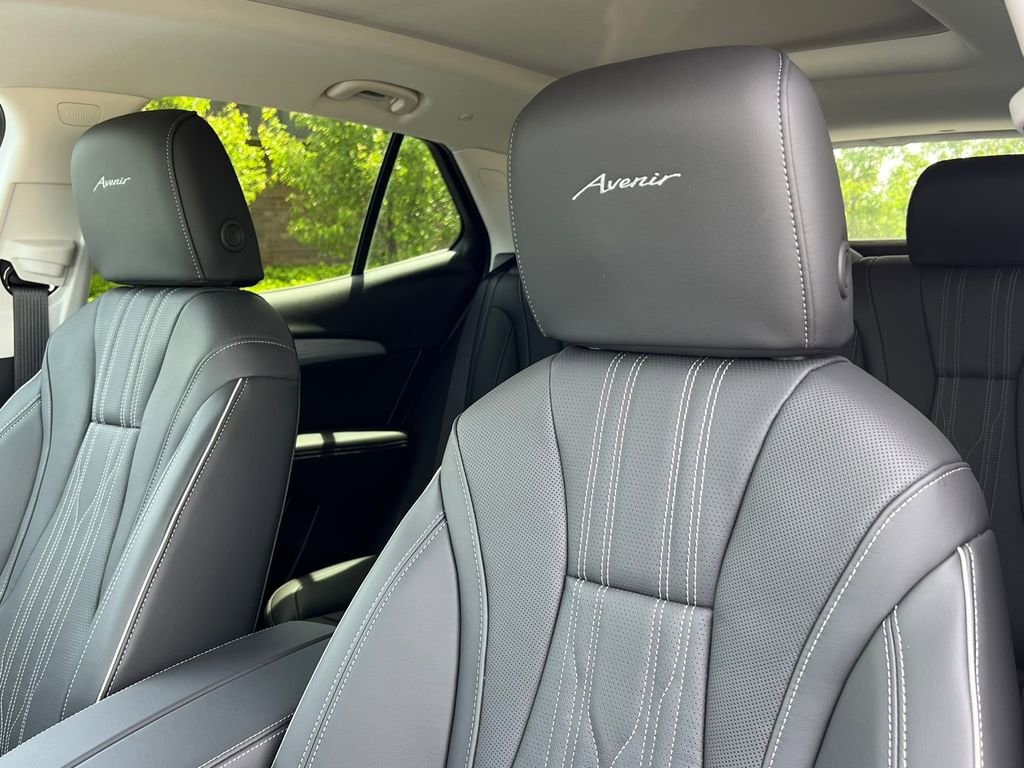 2026 Buick Envision Avenir - Photo 12