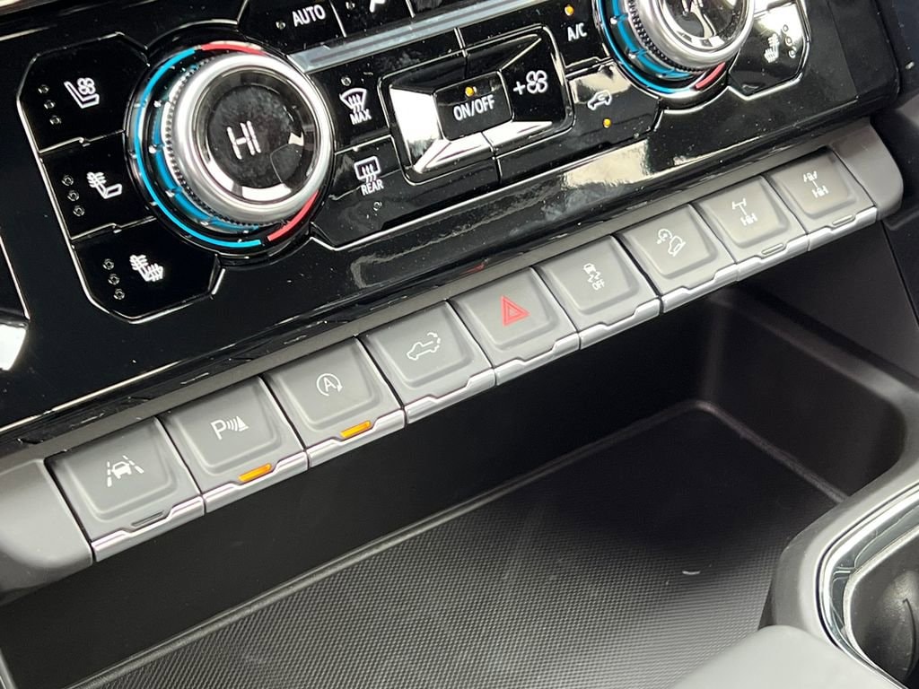2026 GMC Sierra 1500 AT4X - Photo 41