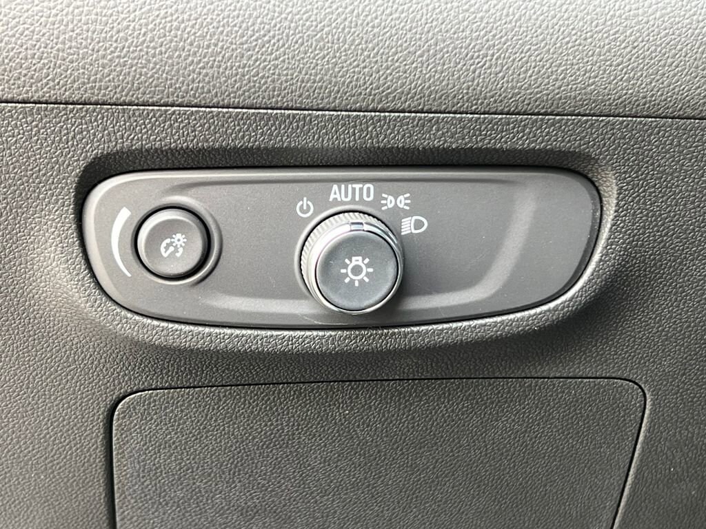 2026 Buick Encore GX Sport Touring - Photo 17