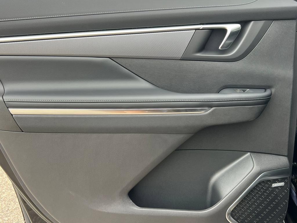 2027 Buick Enclave Sport Touring - Photo 38