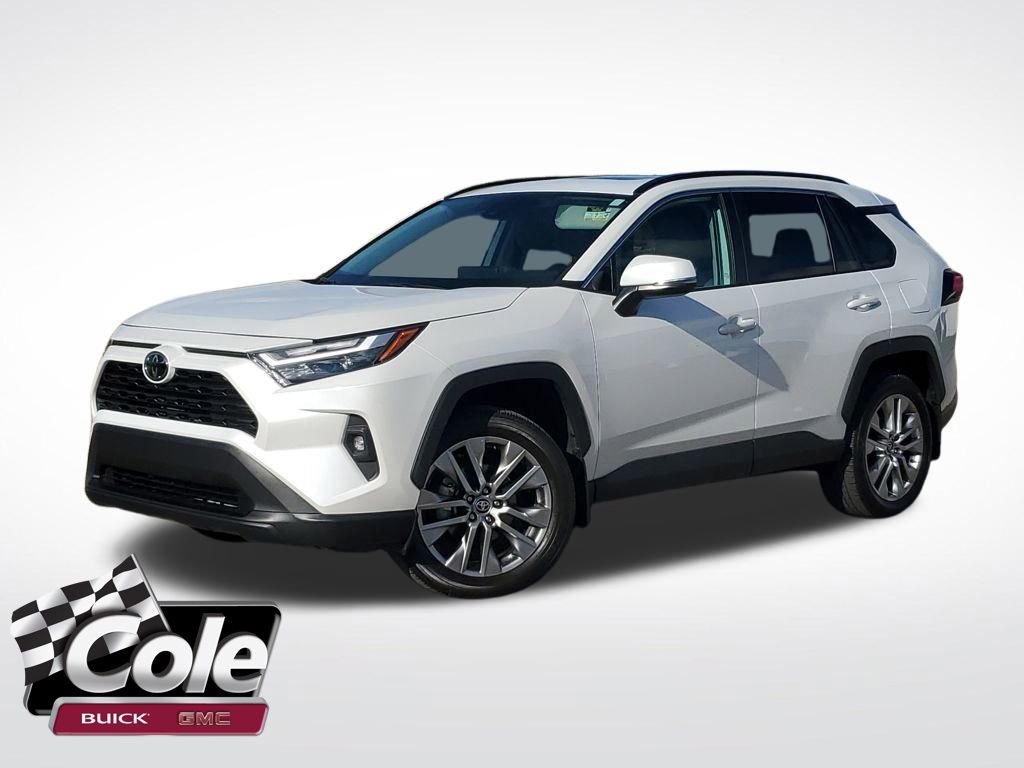 2024 Toyota RAV4 XLE Premium's photo