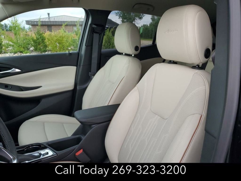 2025 Buick Encore GX Avenir - Photo 18