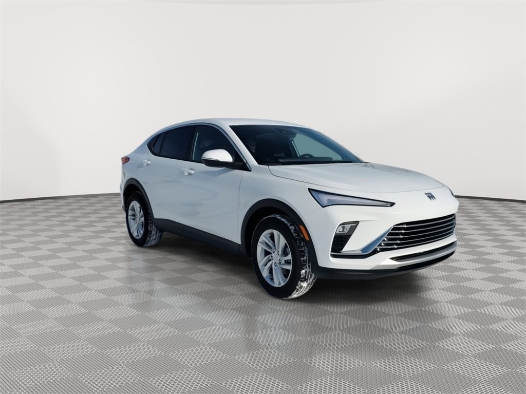 2025 Buick Envista Preferred photo 2