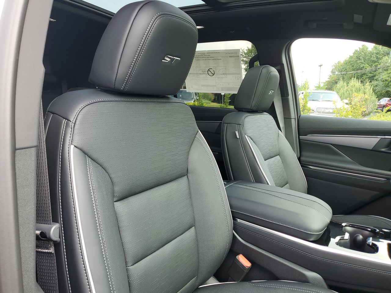 2026 Buick Enclave Sport Touring - Photo 76