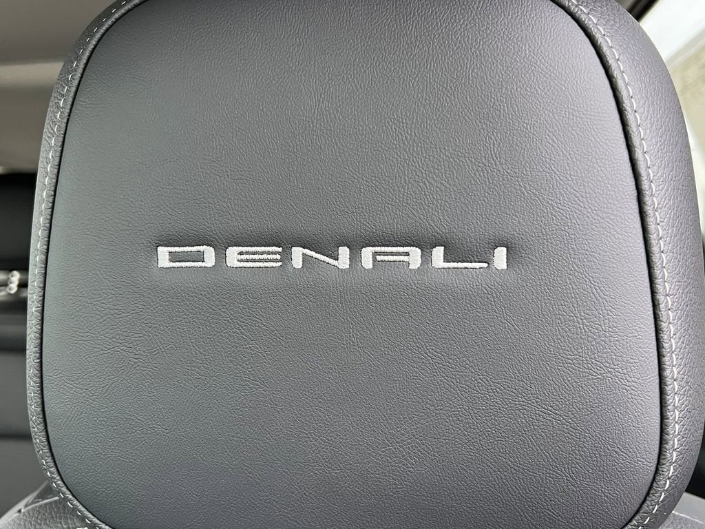 2026 GMC Terrain Denali - Photo 13