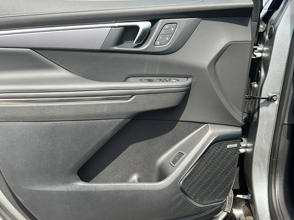 2026 Buick Enclave Sport Touring - Photo 16