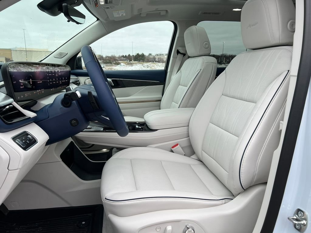 New 2026 Buick Enclave Avenir SUV