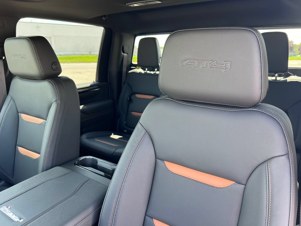 2026 GMC Sierra 2500HD AT4 - Photo 17