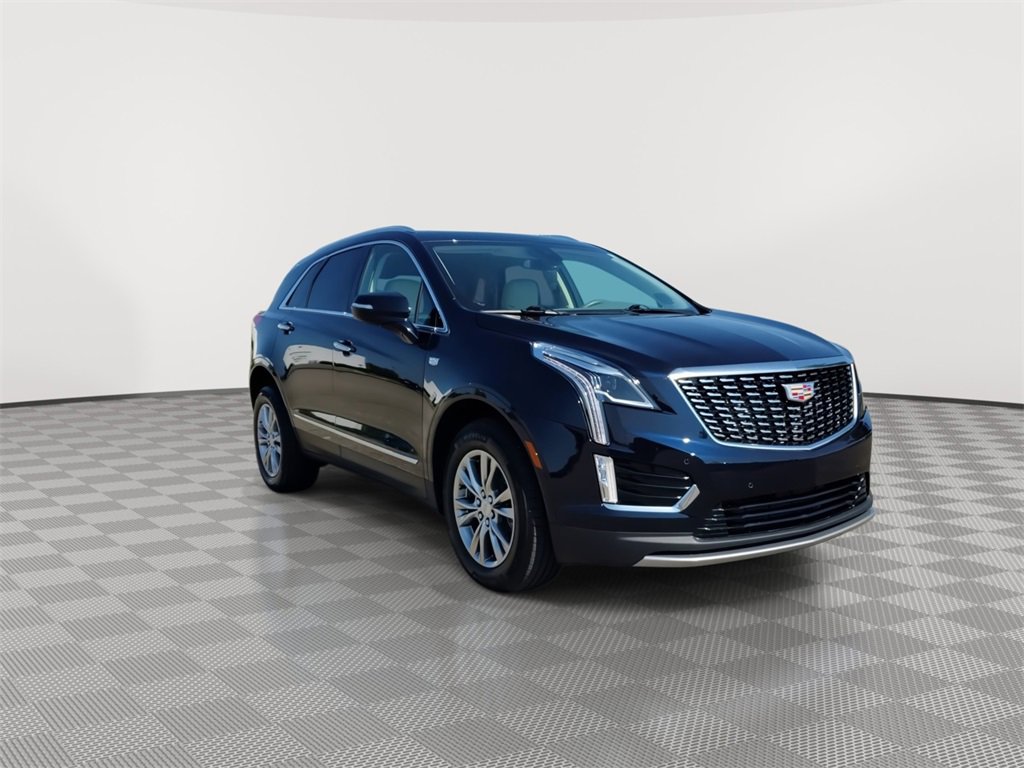 2022 Cadillac XT5 Premium Luxury photo 2