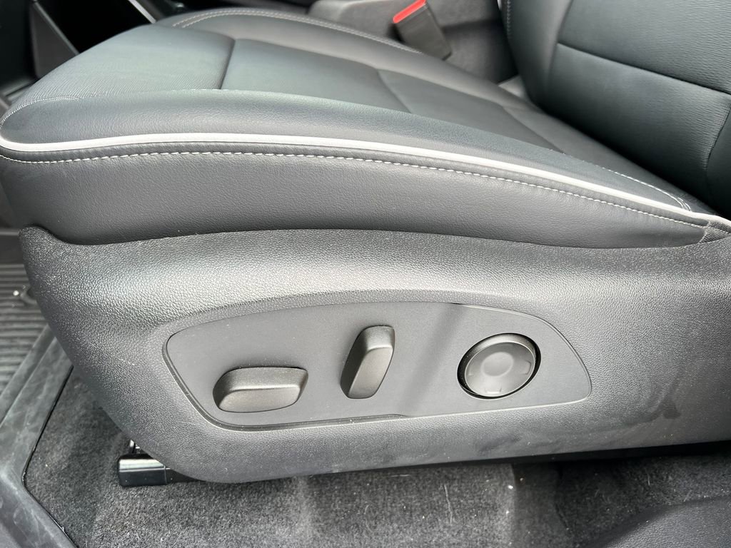 2026 Buick Enclave Preferred - Photo 11