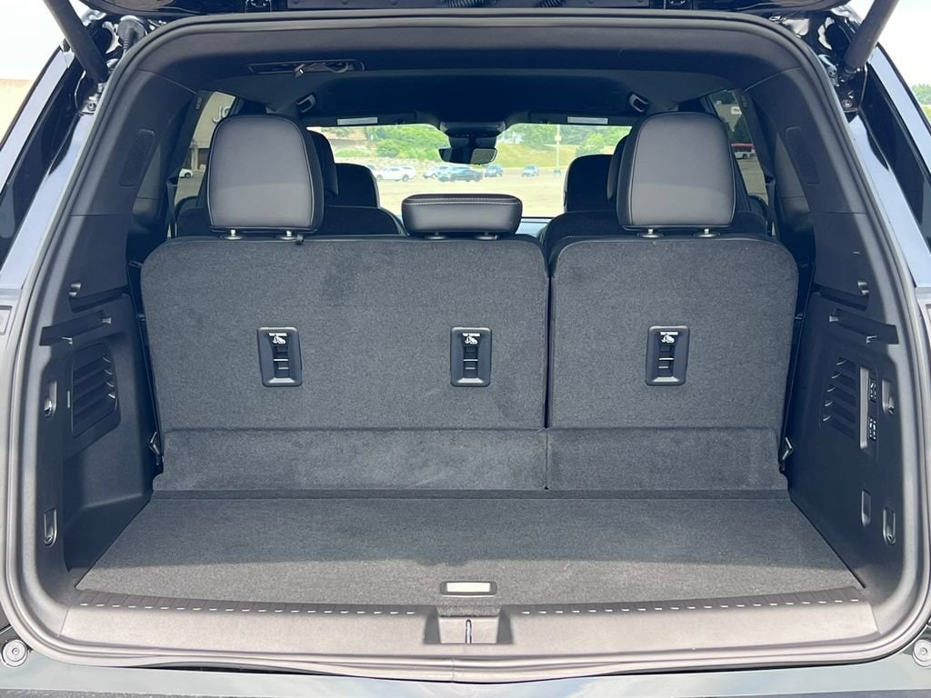 2026 Buick Enclave Sport Touring - Photo 38