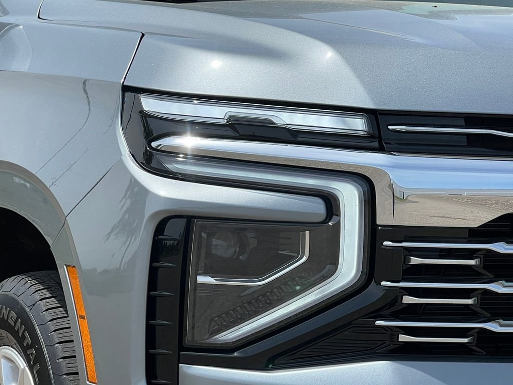 2025 Chevrolet Suburban Premier - Photo 47