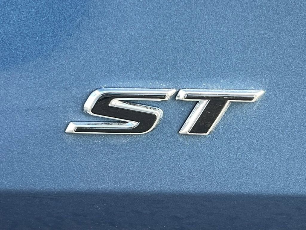 New 2026 Buick Encore GX Sport Touring SUV