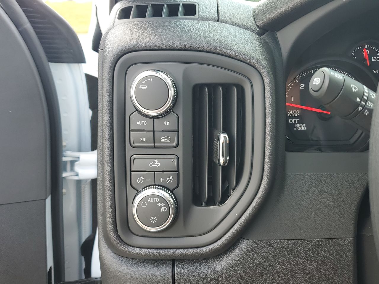 2025 GMC Sierra 1500 Pro - Photo 51