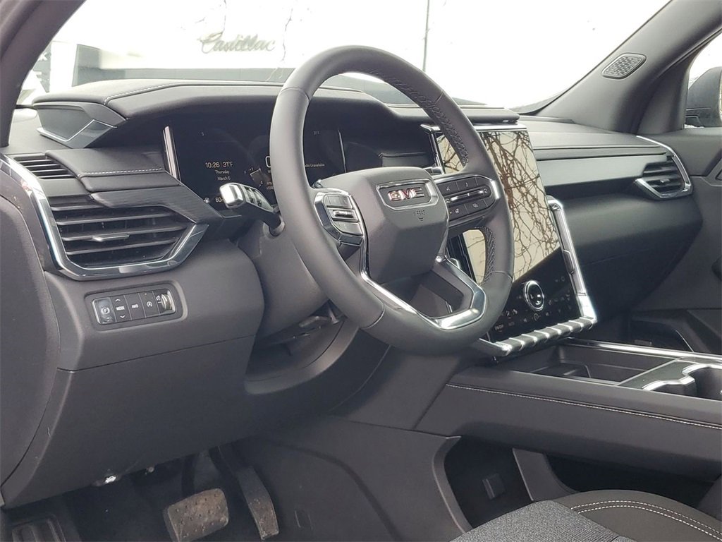 2025 Gmc Acadia Elevation photo 2