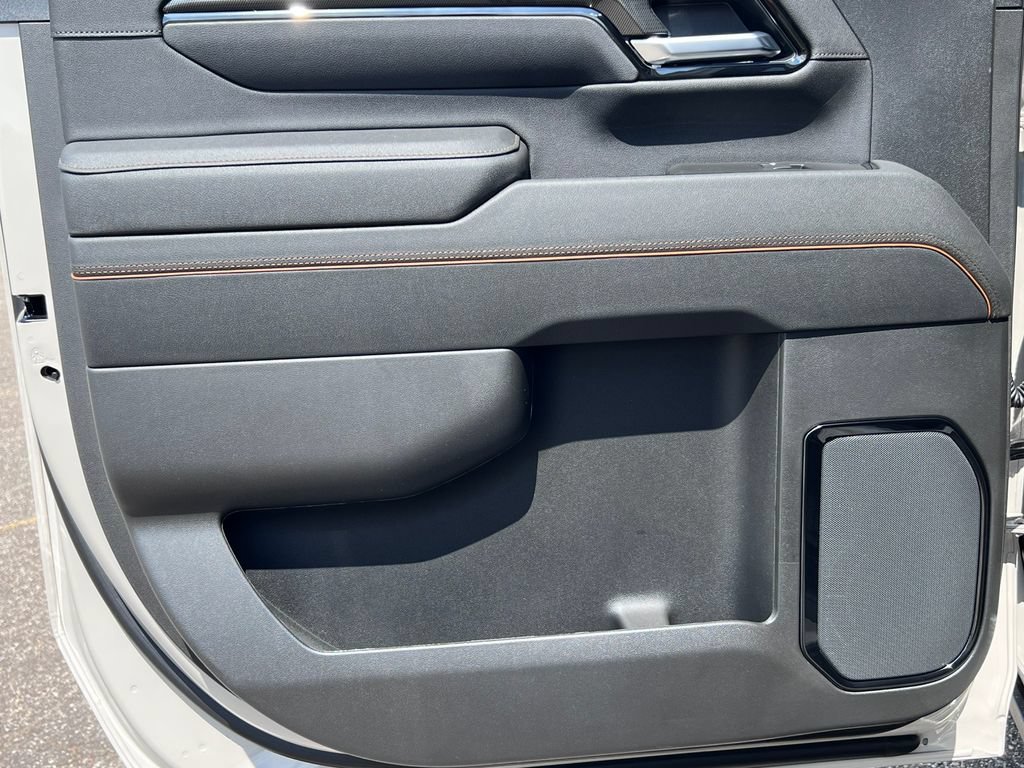 2026 GMC Sierra 2500HD AT4 - Photo 43