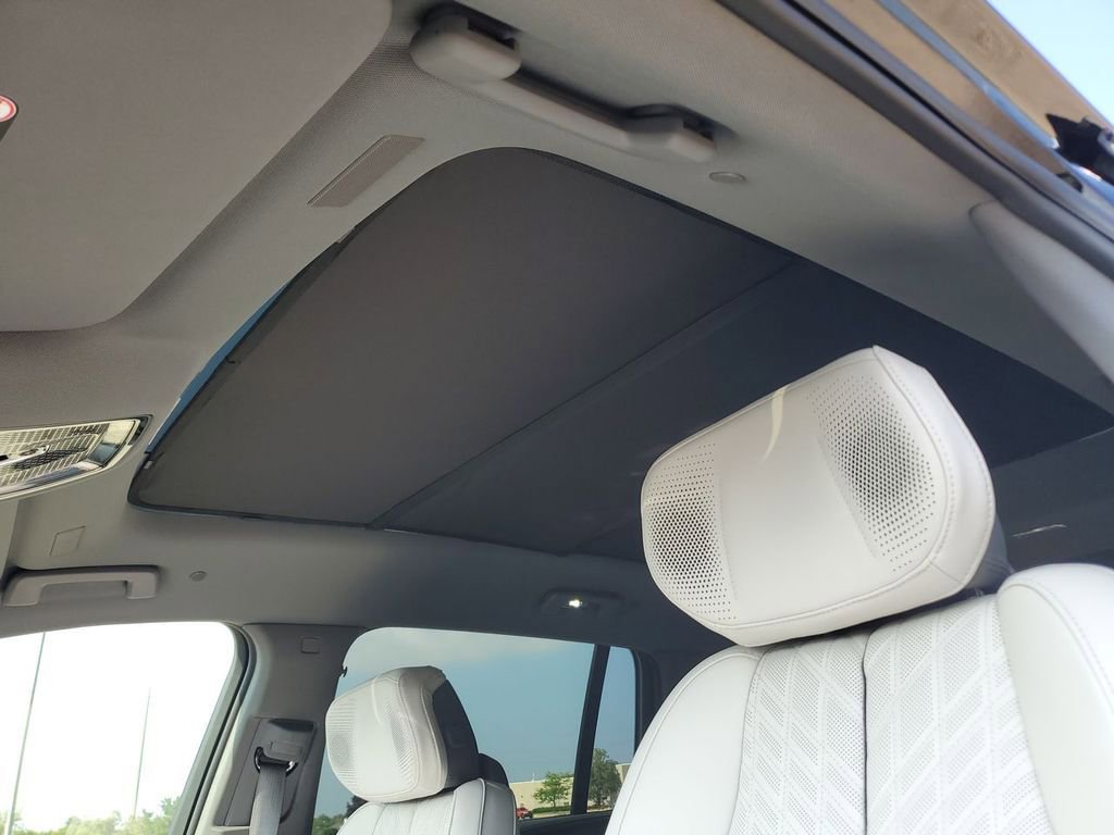 2026 Cadillac Escalade IQ Luxury - Photo 18